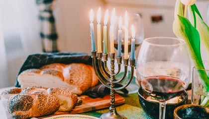 开云体育官方入口-【明星对决】Judge与泰蒂斯的激情交锋